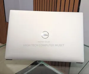 New Laptop Dell XPS 15 32GB Intel Core I9 SSD 2T