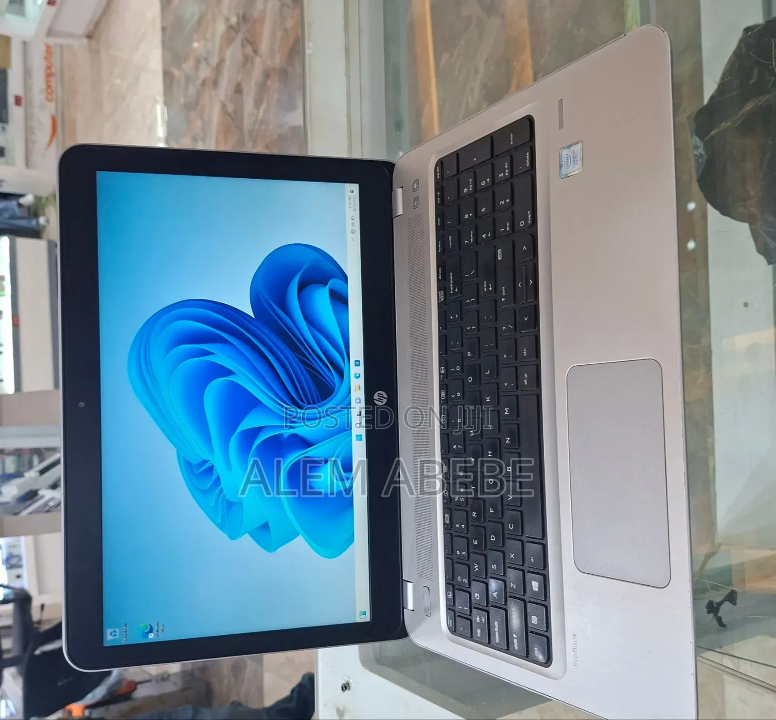 New Laptop HP ProBook 450 G4 8GB Intel Core I7 SSD 1T