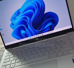 New Laptop HP 16GB Intel Core I5 SSD 512GB