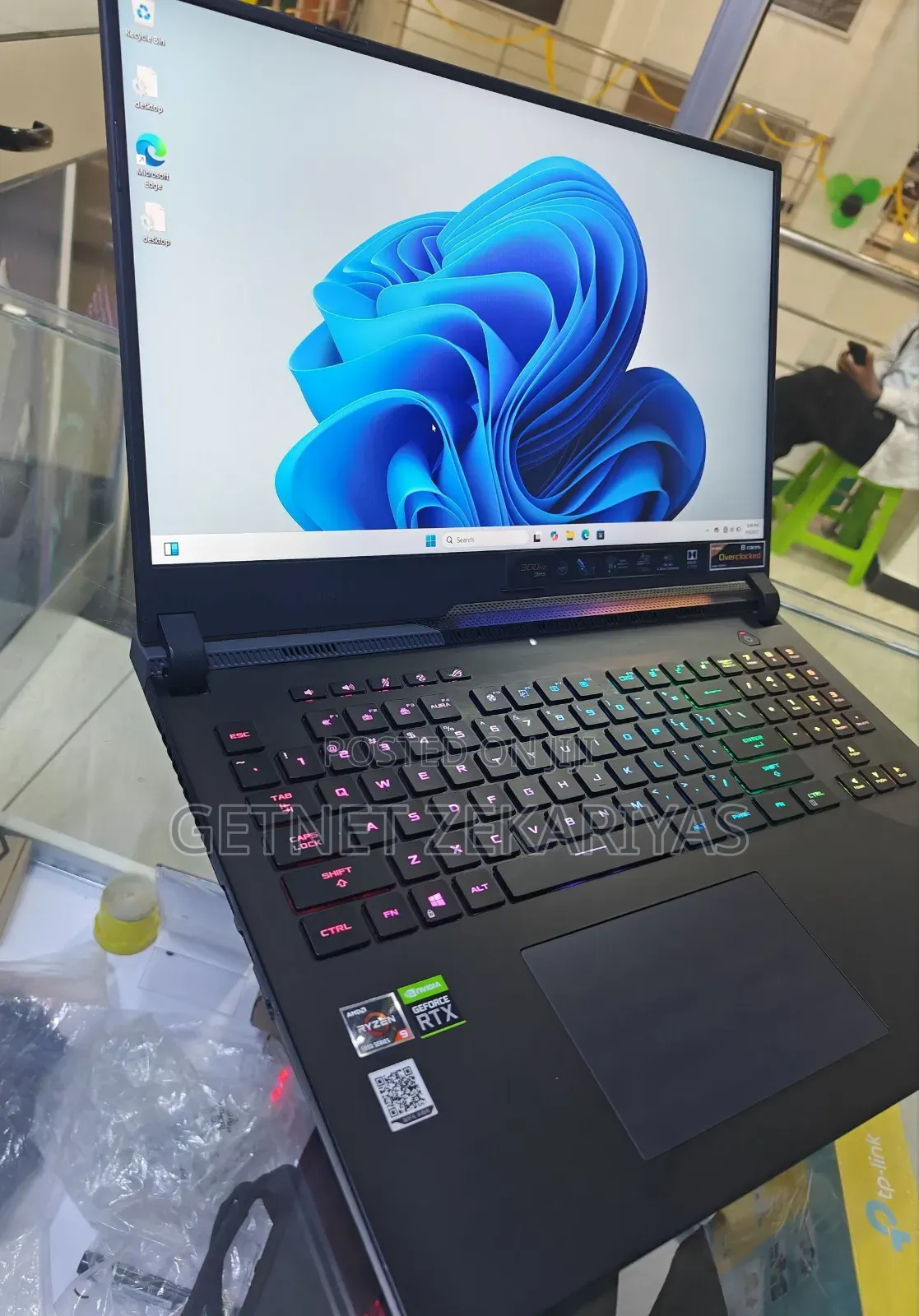 New Laptop Asus ROG Strix G15 32GB AMD Ryzen 9 SSD 1T