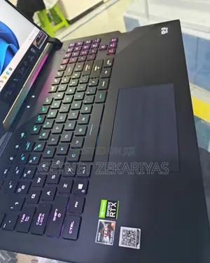 New Laptop Asus ROG Strix G15 32GB AMD Ryzen 9 SSD 1T