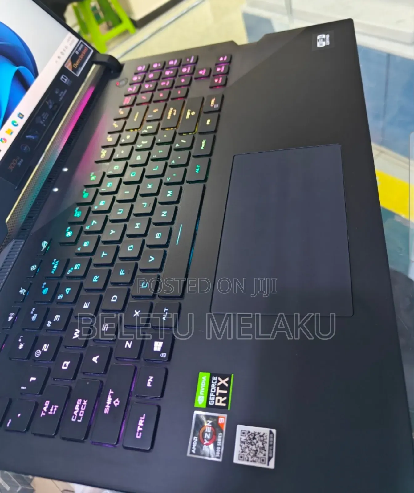 New Laptop Asus ROG Strix G17 32GB AMD Ryzen 9 SSD 1T