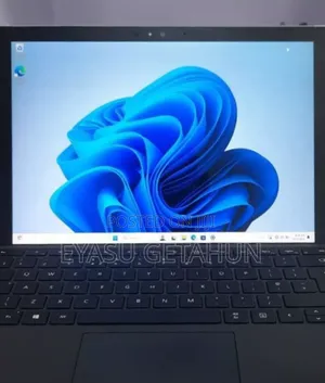 New Laptop Microsoft Surface Pro 4 8GB Intel Core i5 SSD 256GB