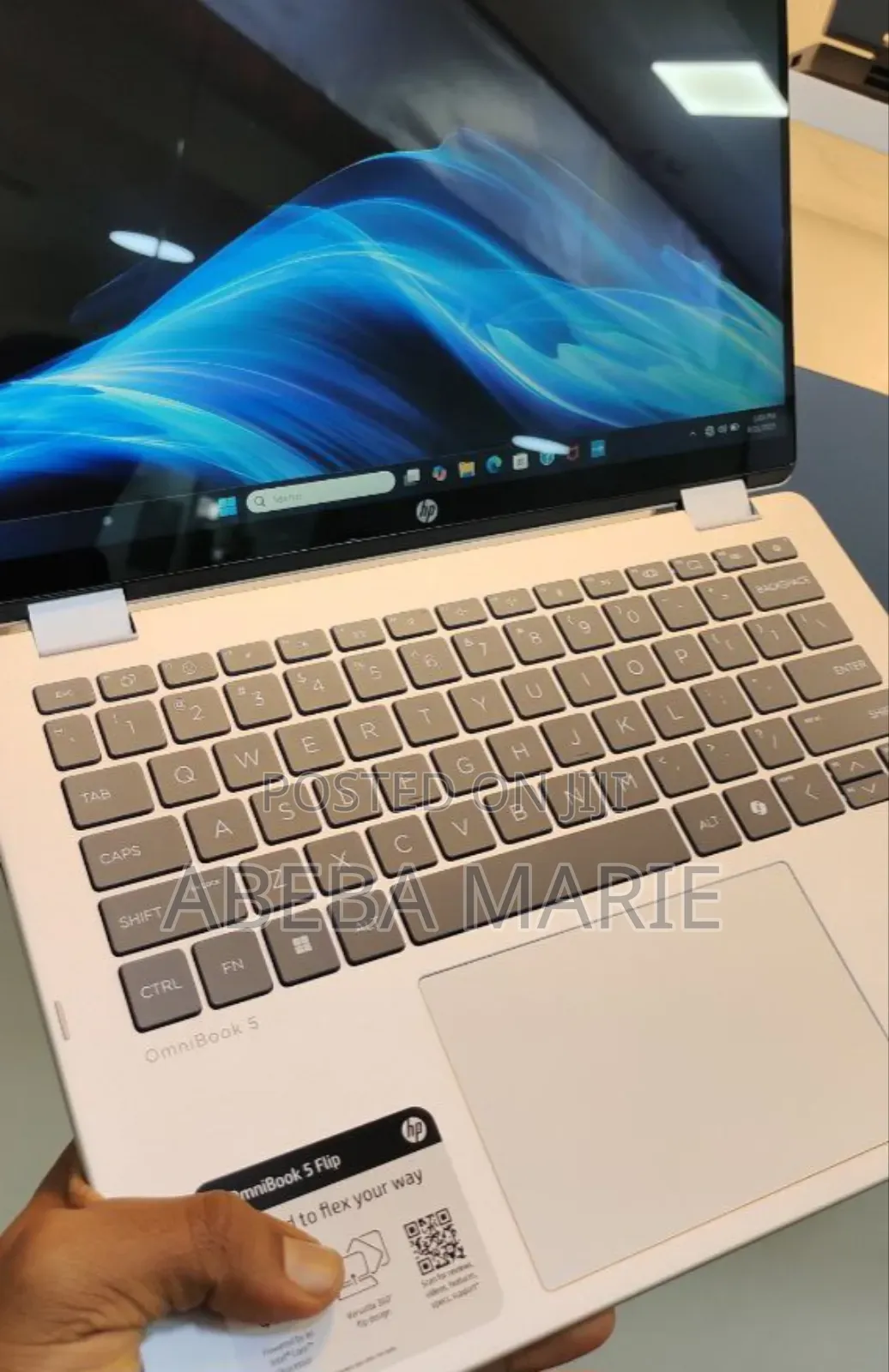 New Laptop HP OmniBook 5 Flip 16GB Intel Core Ultra 7 SSD 1T