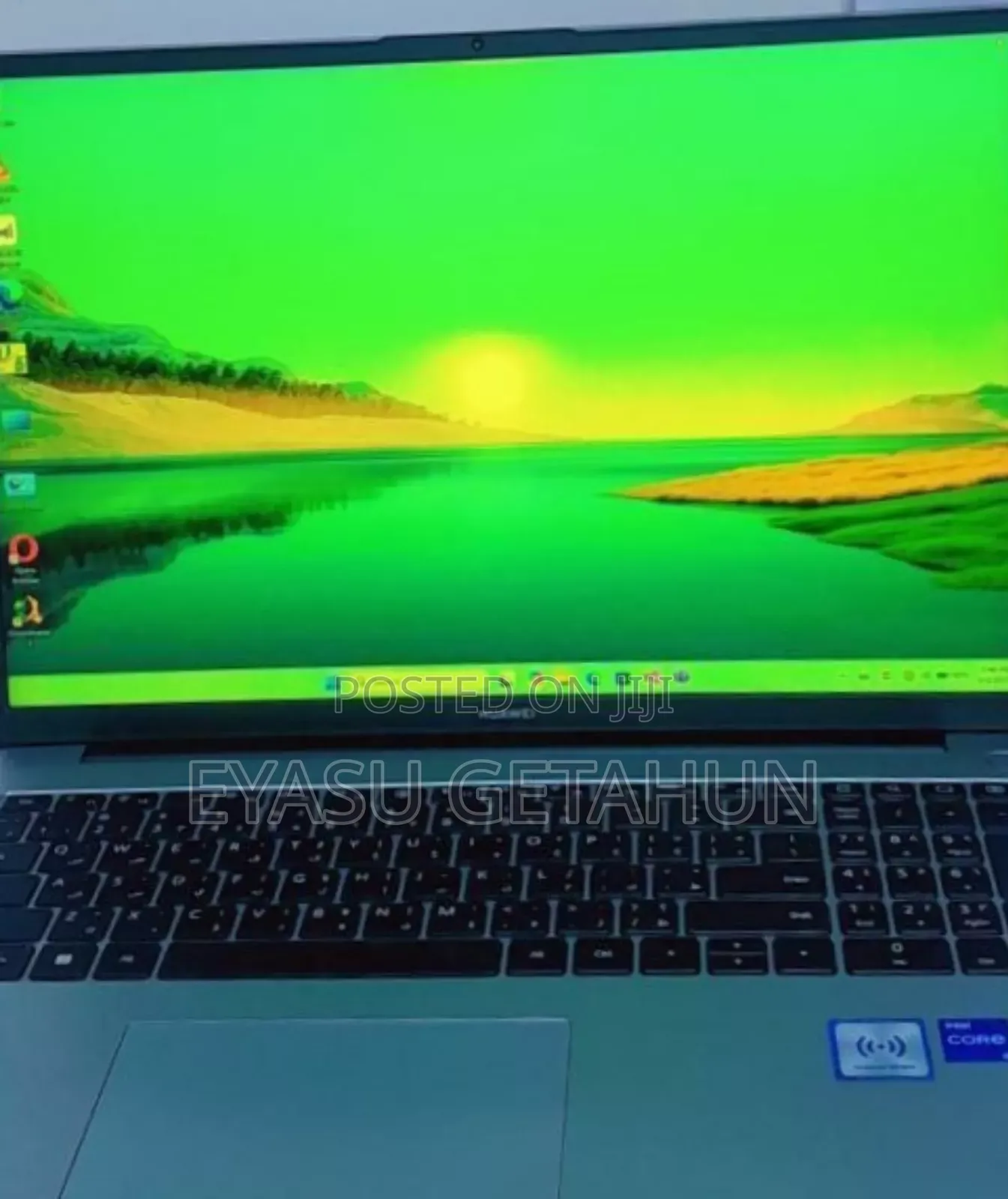 New Laptop Huawei MateBook 13 WRT-W19E 8GB Intel Core i5 SSD 512GB