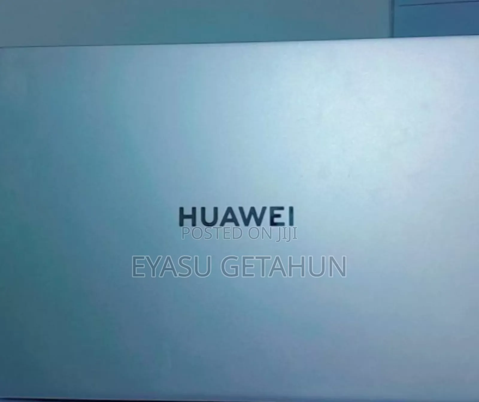 New Laptop Huawei MateBook 13 WRT-W19E 8GB Intel Core i5 SSD 512GB