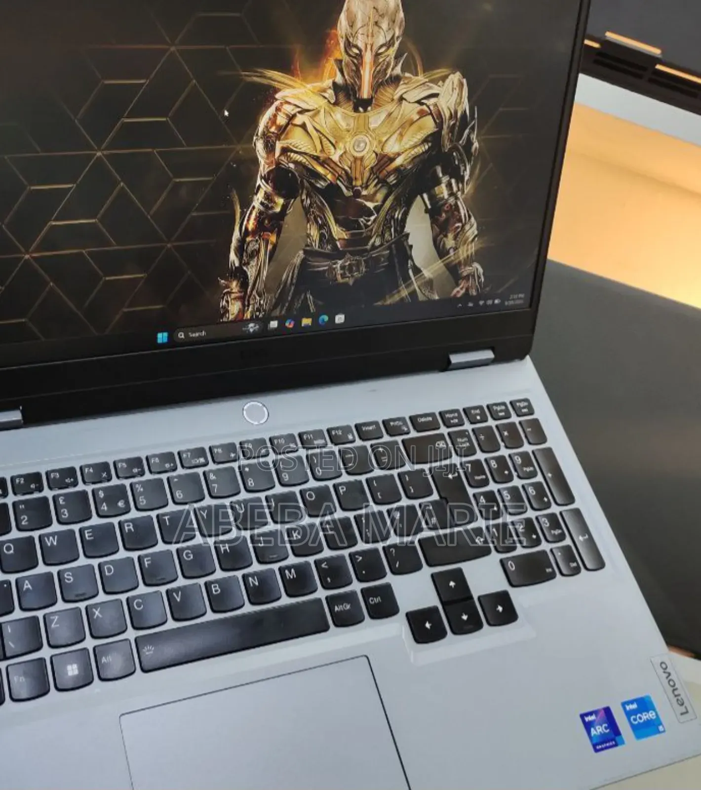 New Laptop Lenovo LOQ 15IRH8 16GB Intel Core I5 SSD 512GB