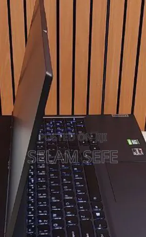 New Laptop Lenovo Legion 5 16GB AMD Ryzen 7 SSD 512GB
