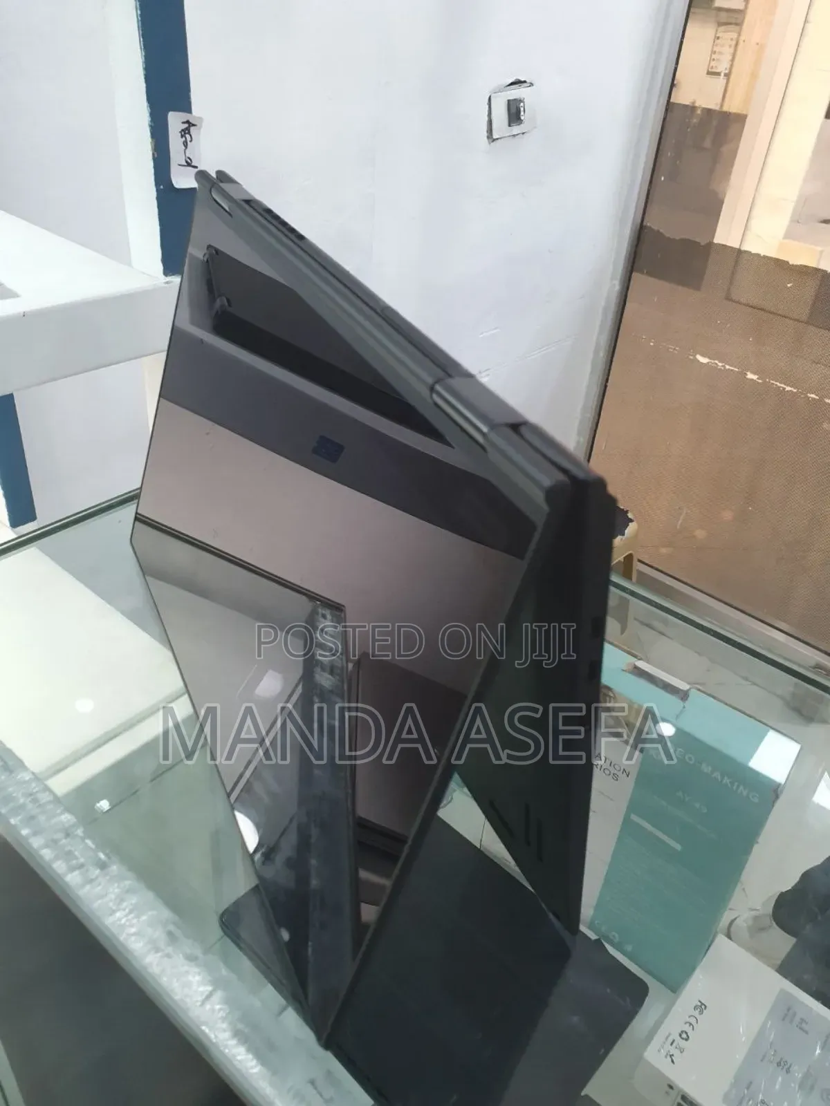 New Laptop Lenovo Thinkpad X1 Yoga 16GB Intel Core I5 SSD 512GB