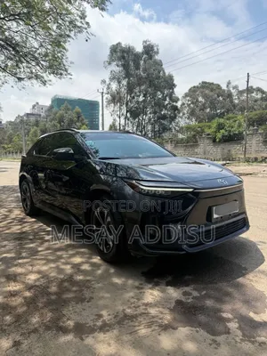 Photo - New Toyota bZ4X 2024 Black