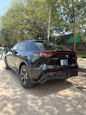 New Toyota bZ4X 2024 Black
