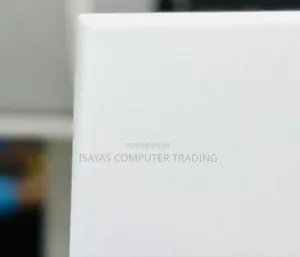 New Laptop Apple MacBook Air 2015 4GB Intel Core i5 SSD 128GB