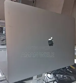 New Laptop Apple MacBook Pro 2019 16GB Intel Core I7 SSD 512GB