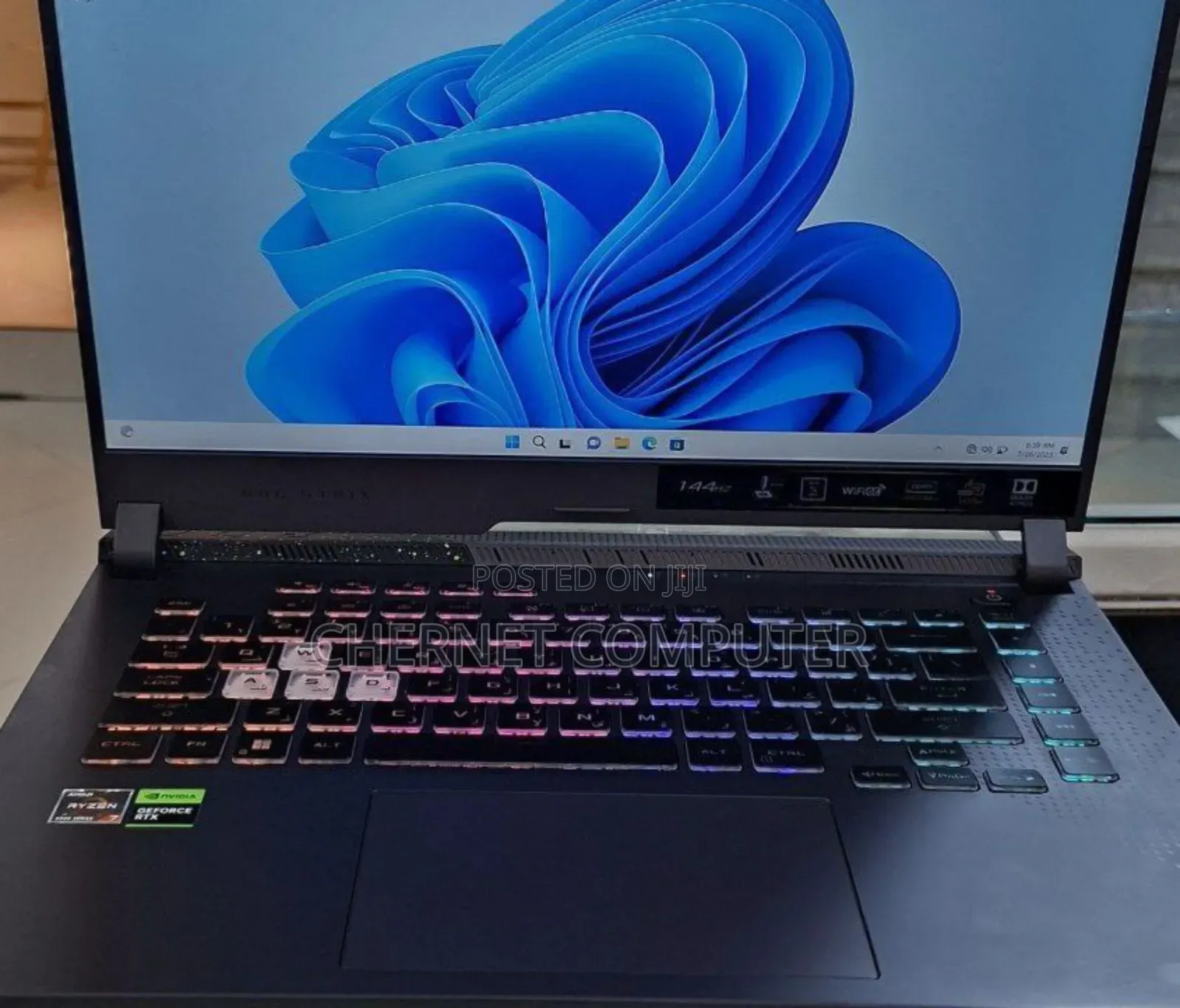 New Laptop Asus ROG Strix G15 16GB AMD Ryzen 7 SSD 1T
