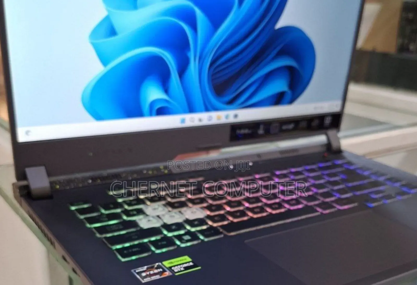 New Laptop Asus ROG Strix G15 16GB AMD Ryzen 7 SSD 1T