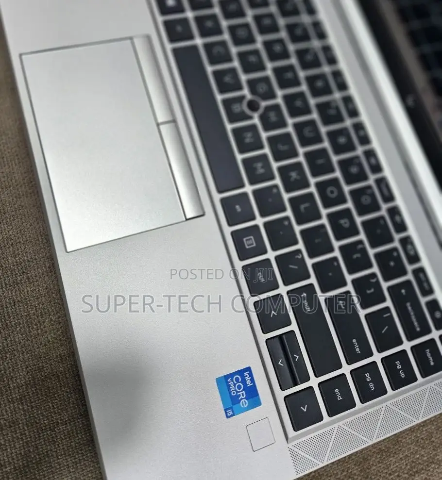 New Laptop HP EliteBook 840 G8 16GB Intel Core I5 SSD 512GB