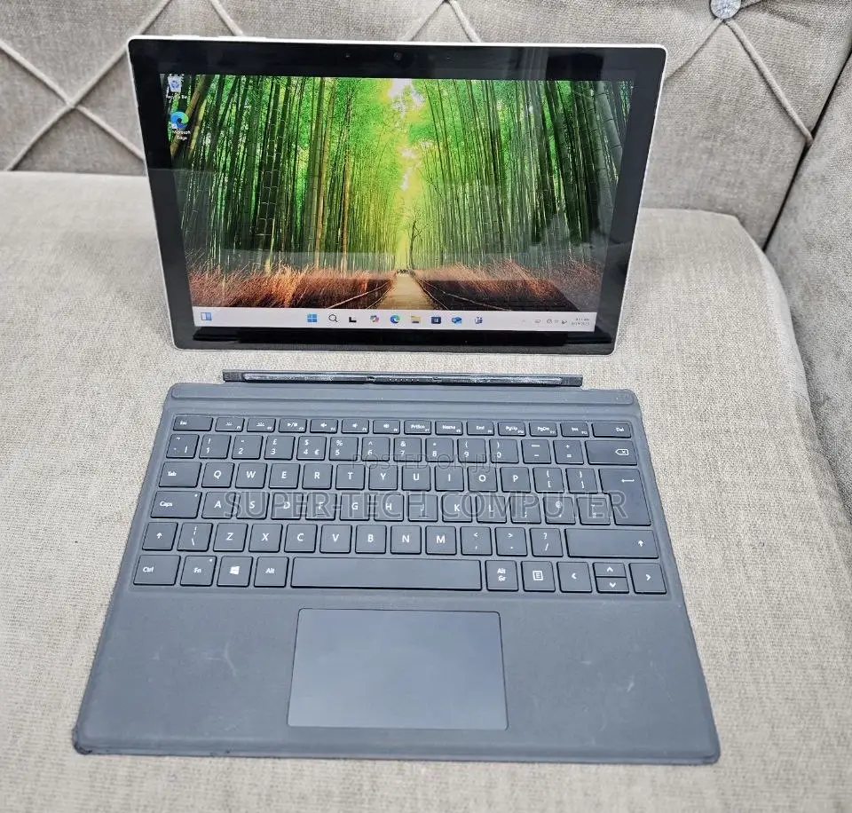 New Laptop Microsoft Surface Pro 7 16GB Intel Core I7 SSD 256GB