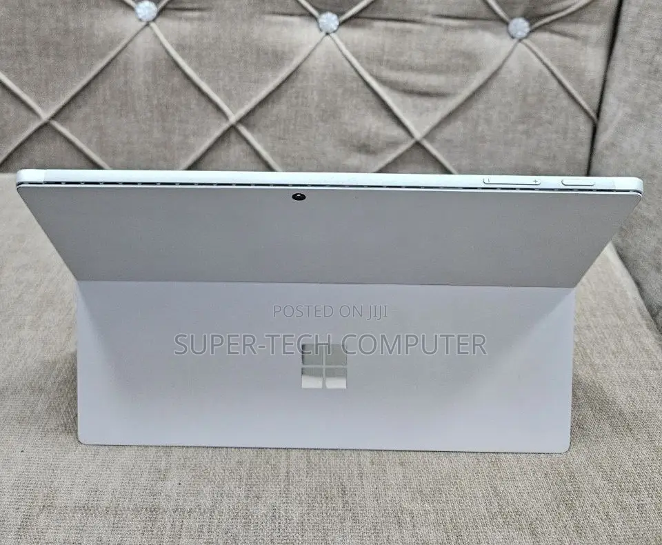 New Laptop Microsoft Surface Pro 7 16GB Intel Core I7 SSD 256GB