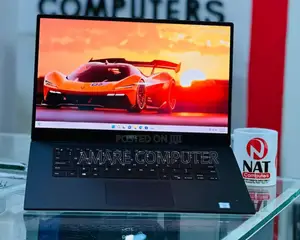 New Laptop Dell Precision 15 3520 32GB Intel Core i7 SSD 512GB