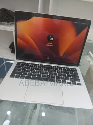 Photo - New Laptop Apple MacBook Air 2020 8GB Intel Core I5 SSD 512GB