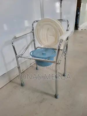 Photo - Toilet Chair剜፹customers Find the Commode Chair to Be of Good Quality