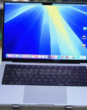 New Laptop Apple MacBook Pro 16GB Apple M1 Pro SSD 1T