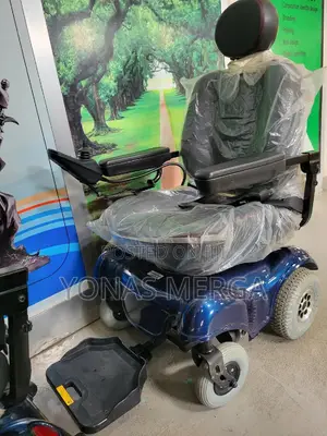 Electrical Wheelchair占፶charge=Provide Great Comfort for Bariatric User