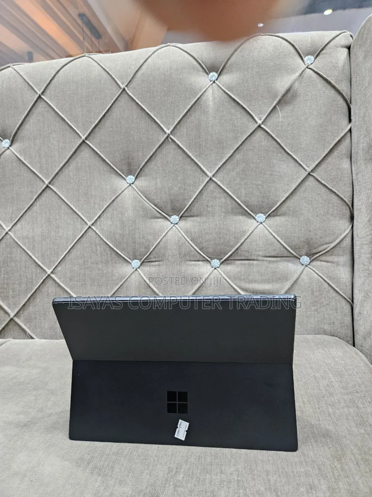 New Laptop Microsoft Surface 8GB Intel Core I7 SSD 256GB