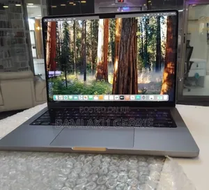 New Laptop Apple MacBook Pro 2021 M1 16GB Apple M1 Pro SSD 512GB