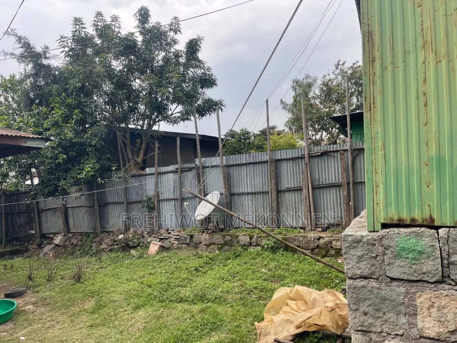 3bdrm House in Gullele for sale