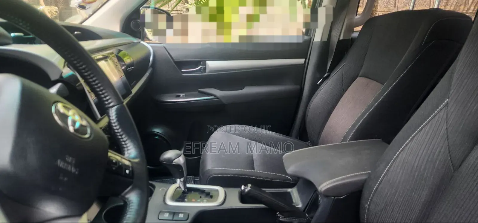 Toyota Hilux 2017 Gray