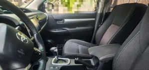 Toyota Hilux 2017 Gray