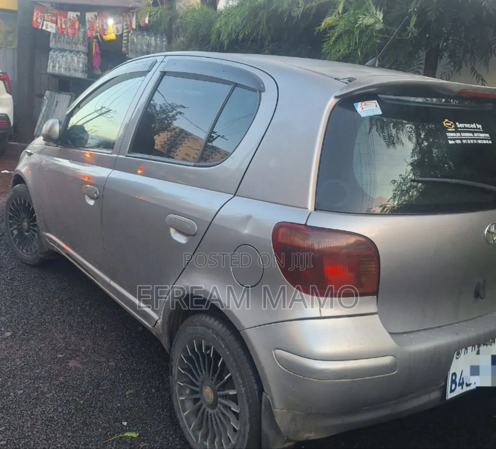 Toyota Vitz 2004 Brown