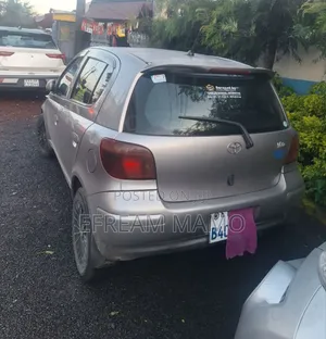 Toyota Vitz 2004 Brown