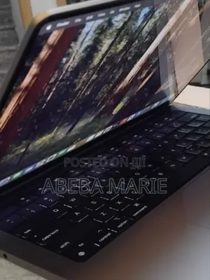 New Laptop Apple MacBook Pro M1 16GB Apple M1 Pro SSD 512GB