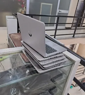 New Laptop HP EliteBook 840 8GB Intel Core i5 SSD 512GB