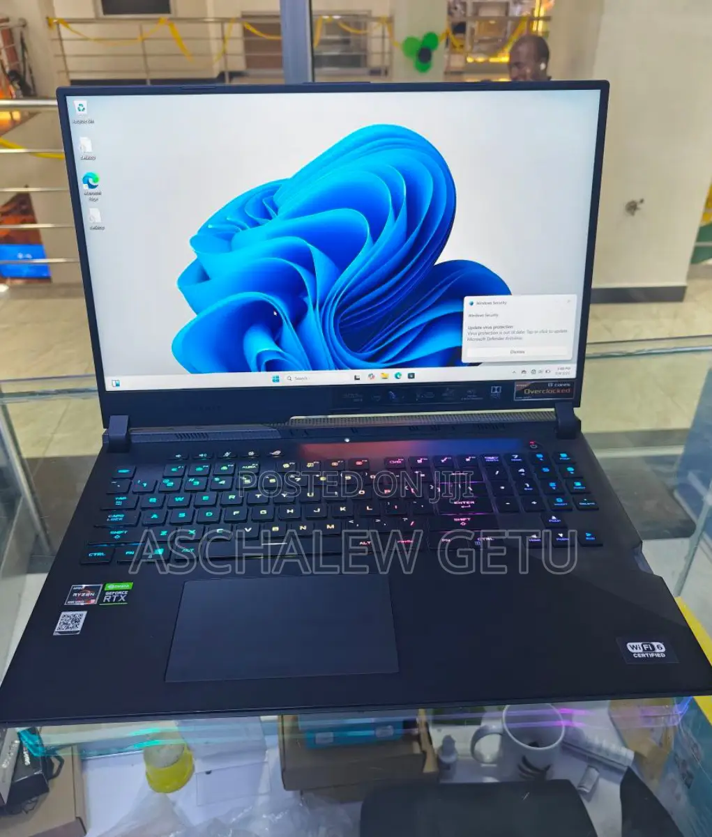 New Laptop Asus ROG Strix G15 32GB AMD Ryzen 9 SSD 1T