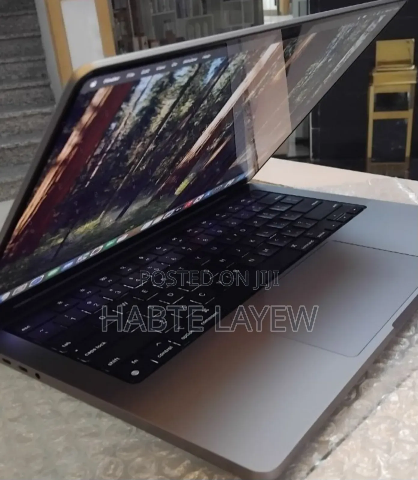 New Laptop Apple MacBook Pro 2021 M1 16GB Apple M1 SSD 512GB