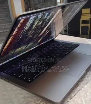 New Laptop Apple MacBook Pro 2021 M1 16GB Apple M1 SSD 512GB