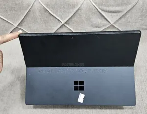 New Laptop Microsoft Surface Pro 6 8GB Intel Core I7 SSD 256GB