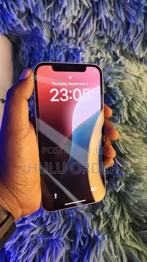 New Apple iPhone 12 128 GB Purple