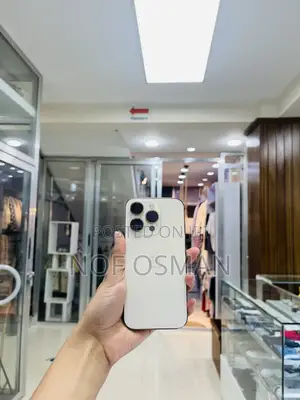 Photo - Apple iPhone 14 Pro 128 GB Gold