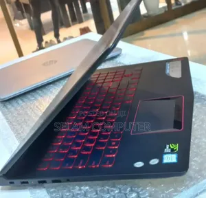 New Laptop HP 14-Dq1088wm 16GB Intel Core I7 SSD 512GB