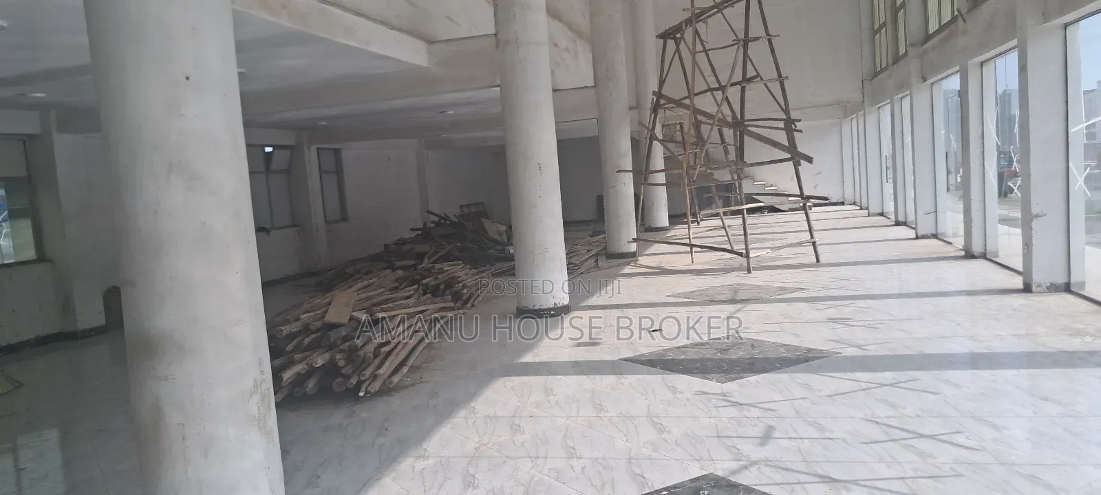 Urgently Av. For Rent as a Showroom in a Garment Area on a Main Road.