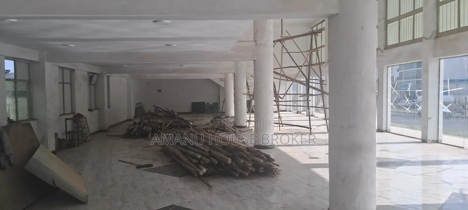 Urgently Av. For Rent as a Showroom in a Garment Area on a Main Road.