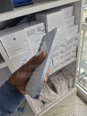 New Samsung Galaxy A55 128 GB White