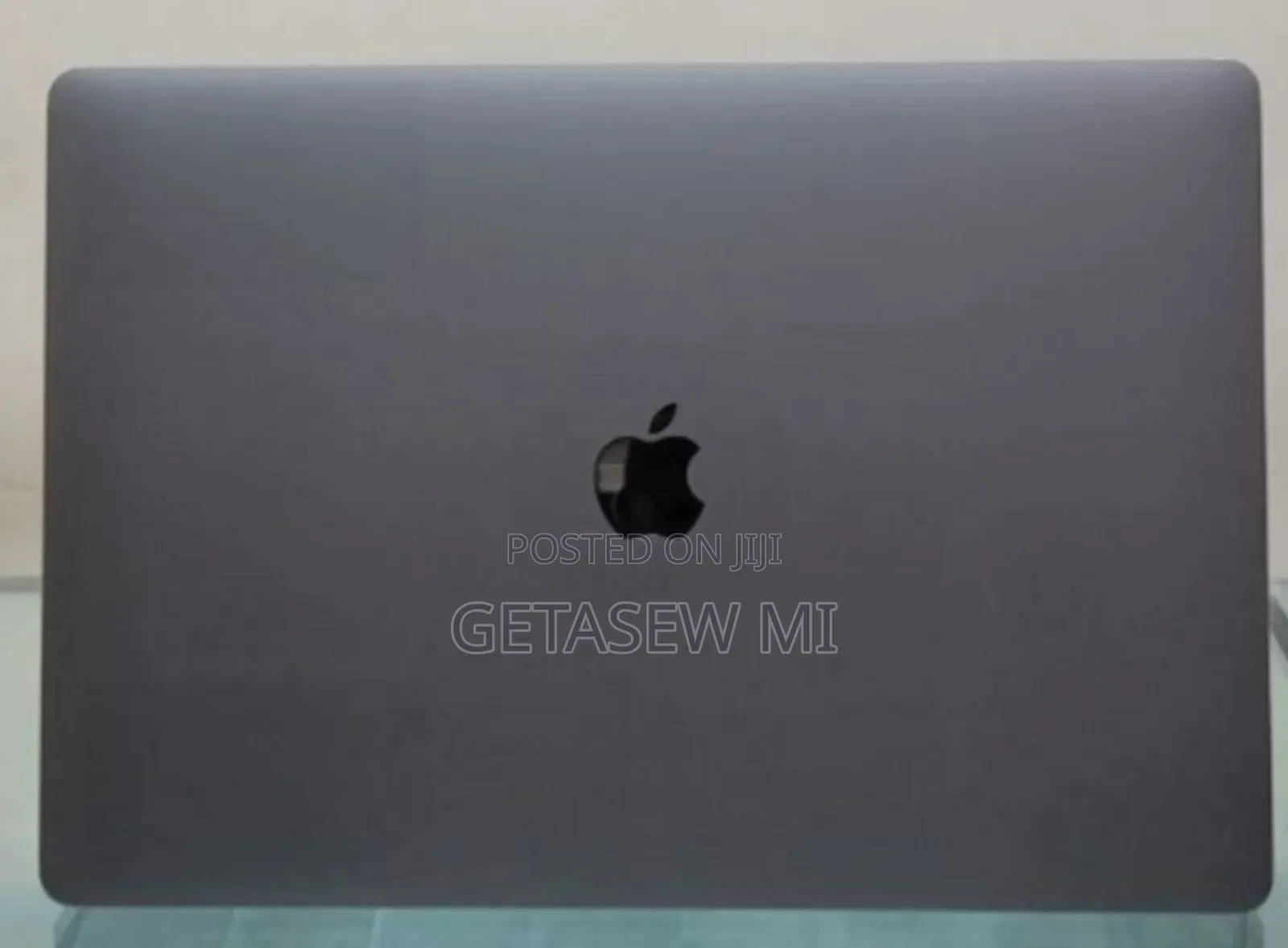 New Laptop Apple MacBook Pro 2019 32GB Intel Core I9 SSD 512GB