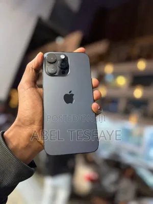 Photo - Apple iPhone 14 Pro Max 128 GB Black