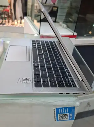 New Laptop HP EliteBook 840 G7 16GB Intel Core I7 SSD 512GB