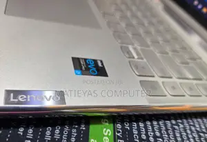 New Laptop Lenovo Yoga 9i 16GB Intel Core I7 SSD 512GB